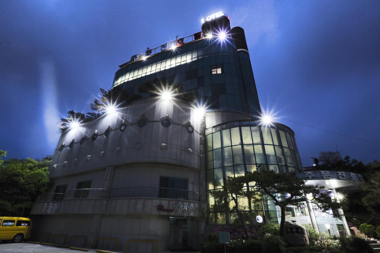 Jumunjin Hotel Gangneung Exterior photo